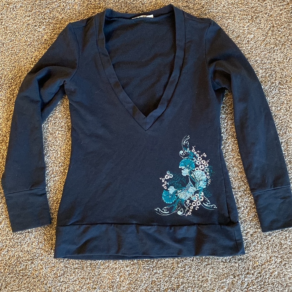 Dynamite D Plunge V Neck Navy Blue Sweatshirt, Women’s size L